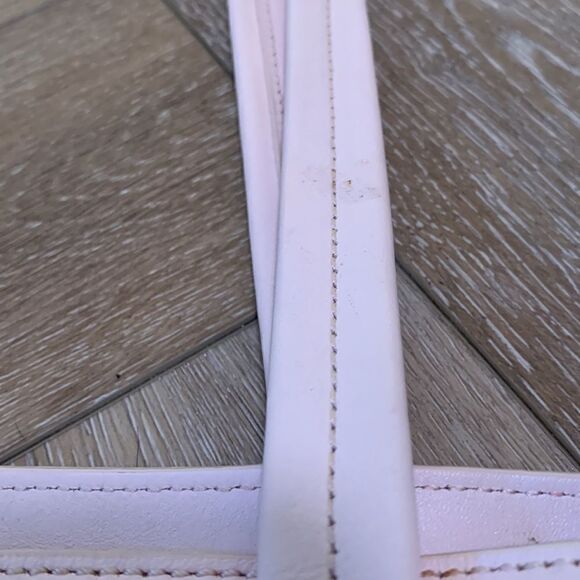 Neely & Chloe Tote - Picture 8 of 16